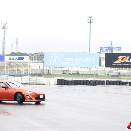 86ドリフト 定常円旋回