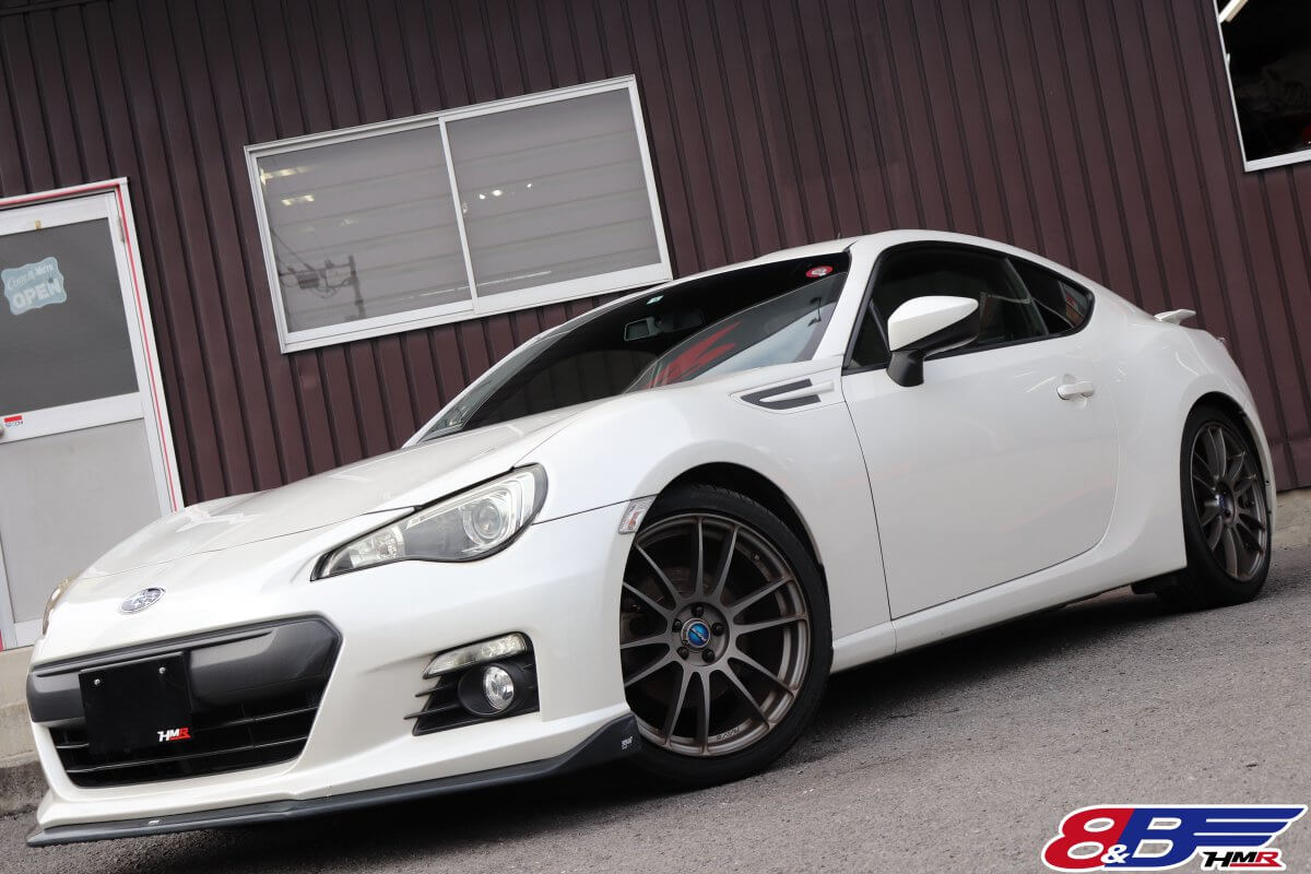 BRZ(ZC6)サテンパールホワイト